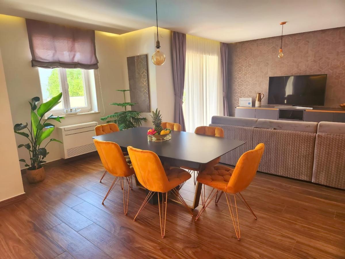 זאדאר Calypso Royal Apartment מראה חיצוני תמונה
